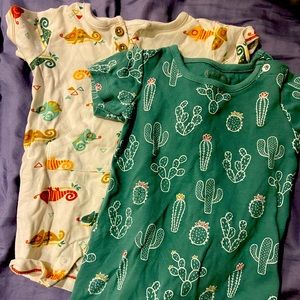 Mac & Moon Baby Boy Rompers x 6